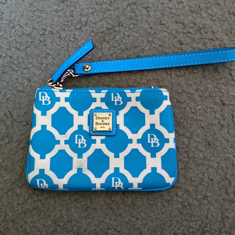 Dooney and Bourke wristlet
